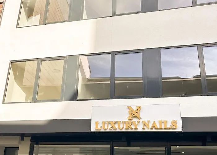 Appartamento 2 Kingsizebetten, Perfekt Fuer Familien, Zentral *