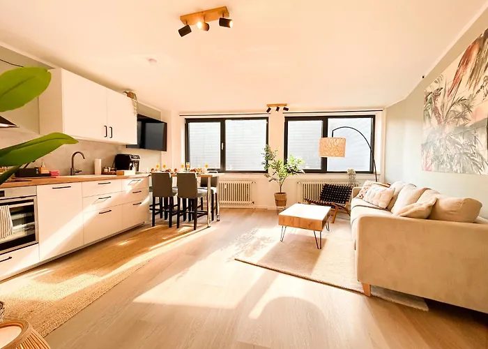 2 Kingsizebetten, Perfekt Fuer Familien, Zentral Aquisgrana