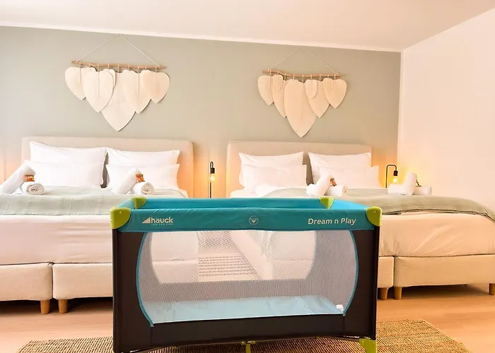 Appartamento 2 Kingsizebetten, Perfekt Fuer Familien, Zentral *